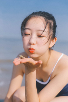 亚精产品一三三菠萝蜜